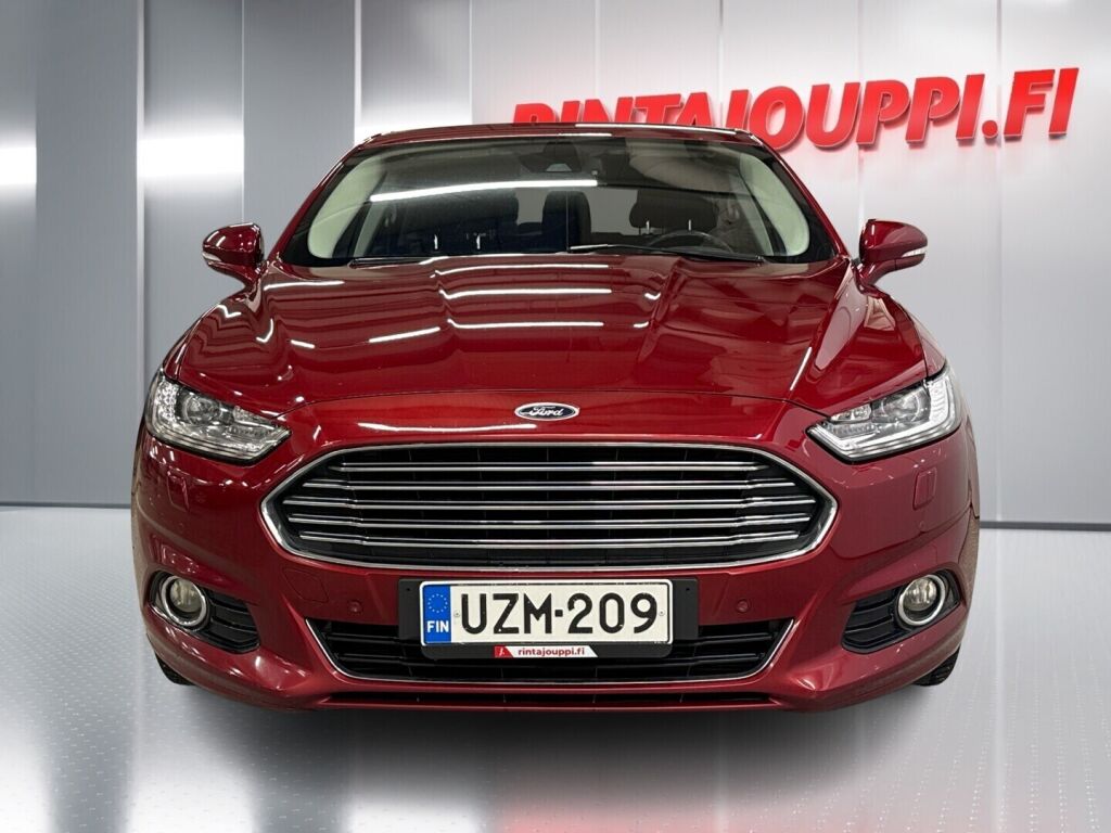 Ford Mondeo 2016 Punainen