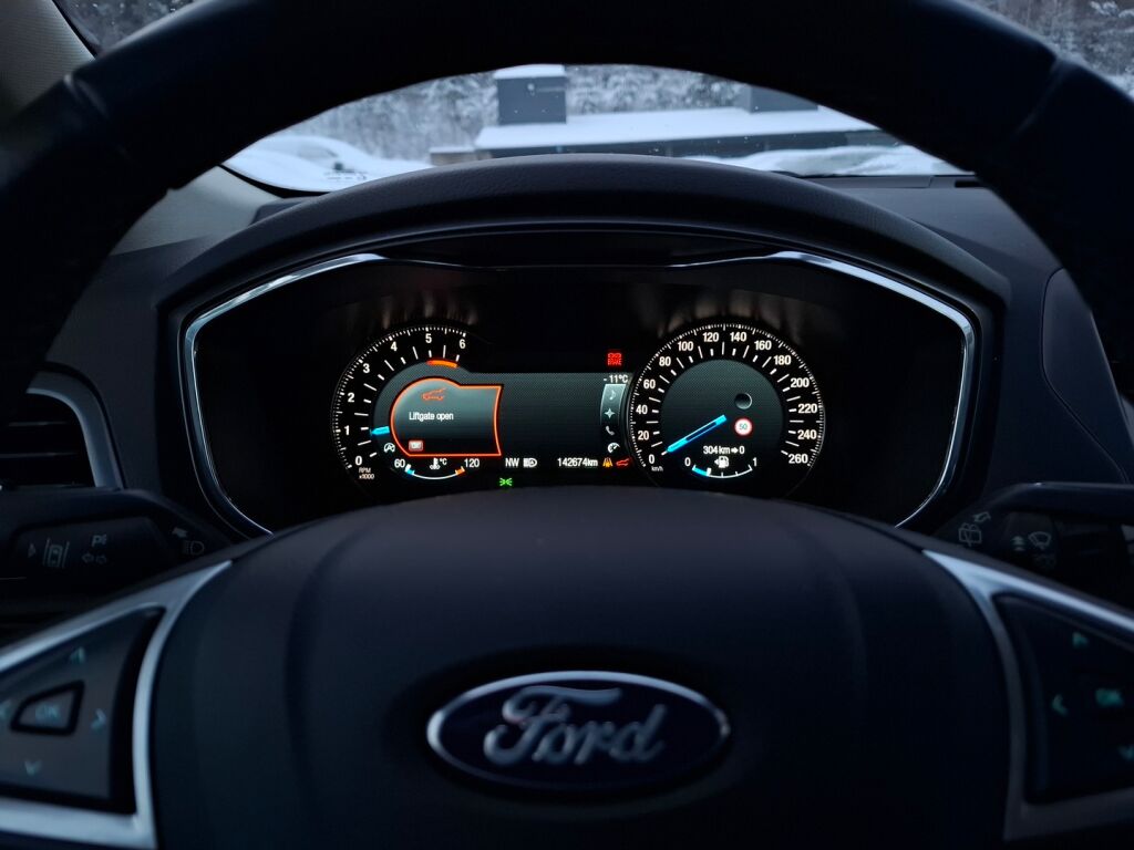 Ford Mondeo 2016 Valkoinen