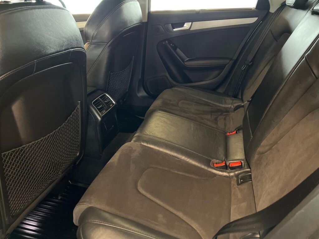 Audi A4 2014 Musta