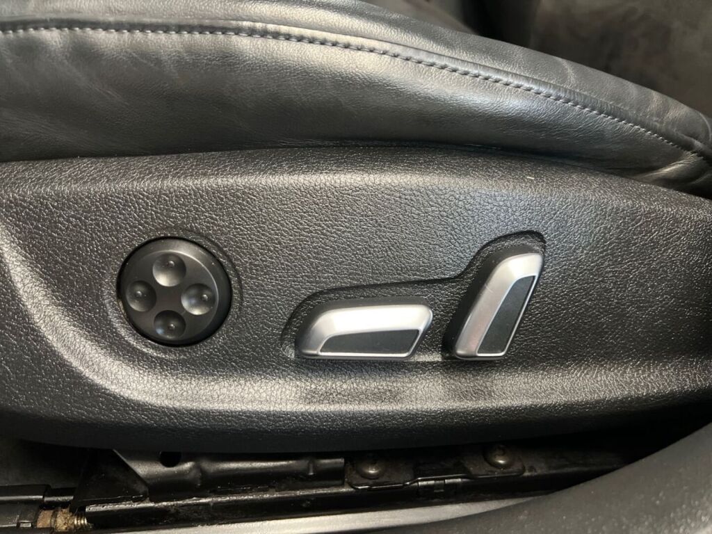 Audi A4 2014 Musta