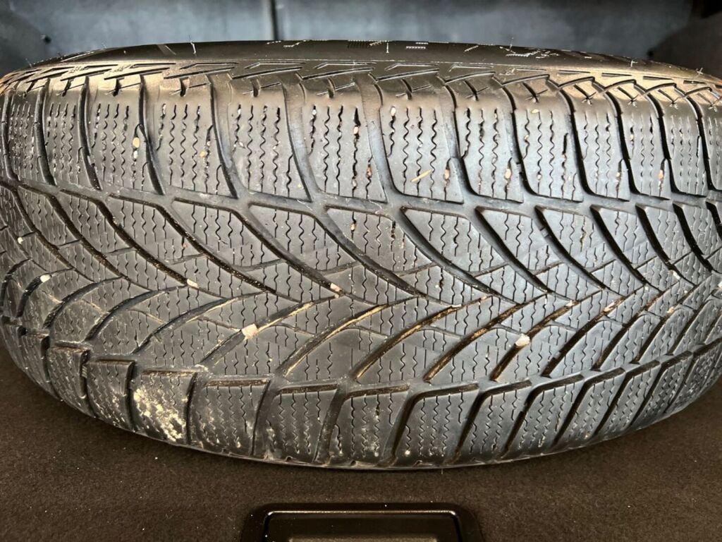 Audi A4 2014 Musta