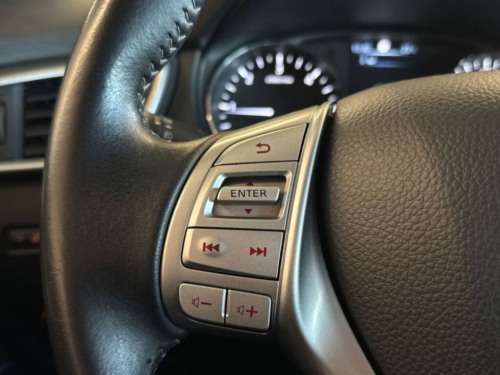 Nissan Qashqai 2016 Valkoinen