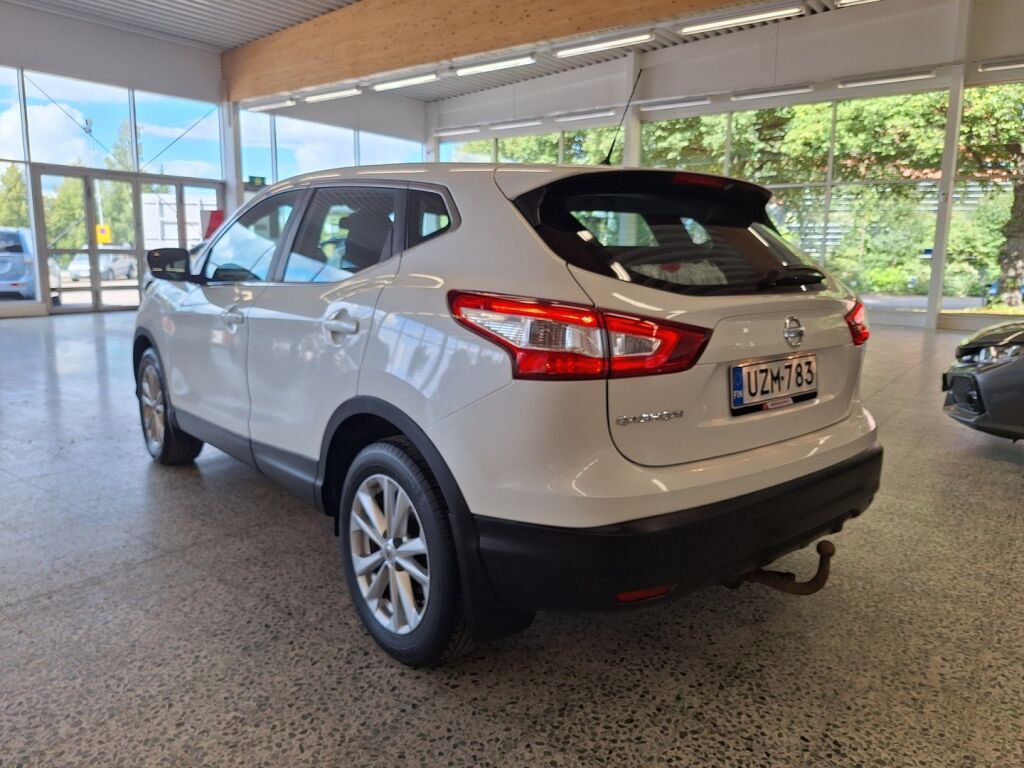 Nissan Qashqai 2016 Valkoinen