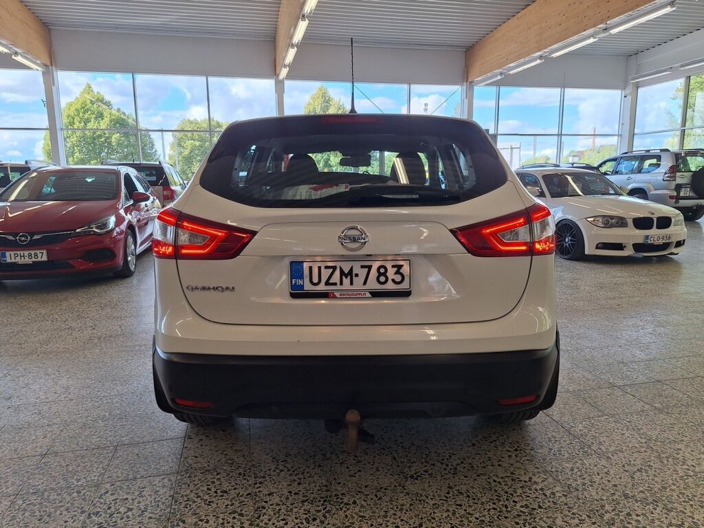 Nissan Qashqai 2016 Valkoinen