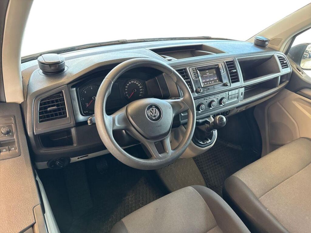 Volkswagen Transporter 2017 Valkoinen