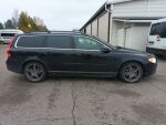 Volvo V70 2013 Musta