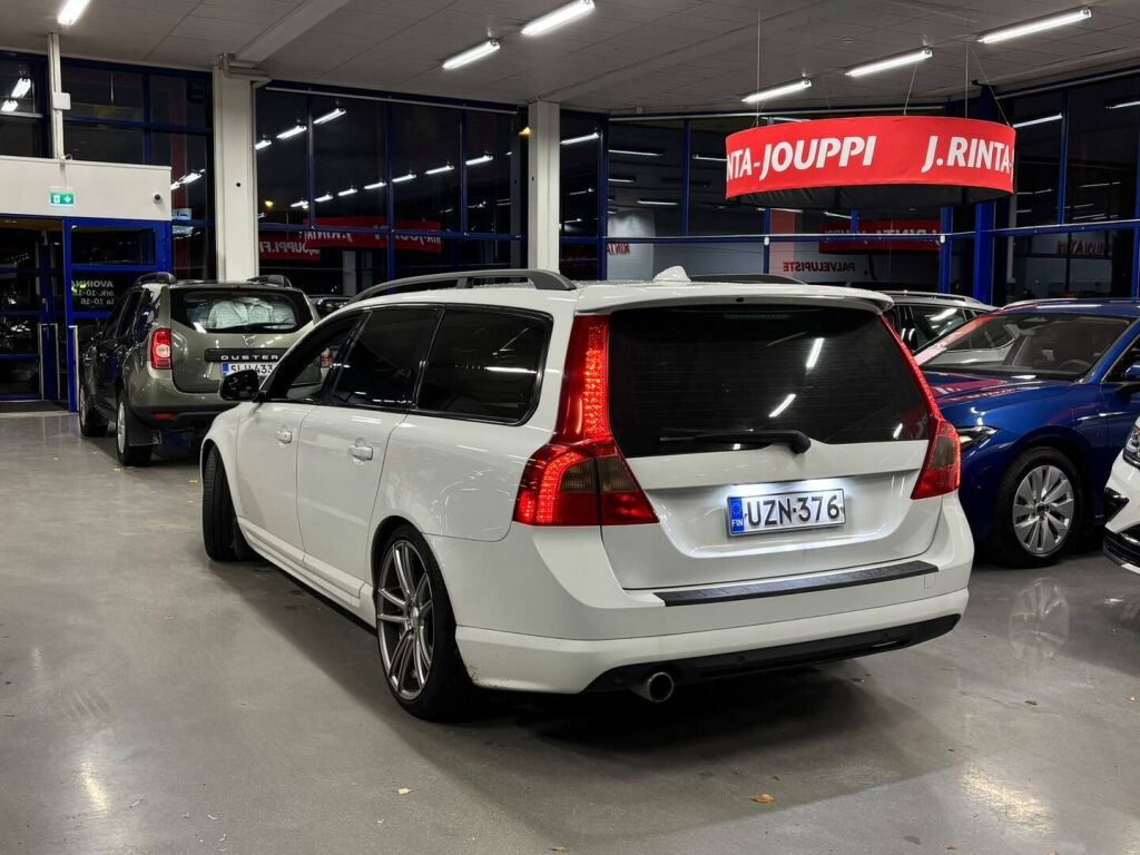 Volvo V70 2013 Valkoinen