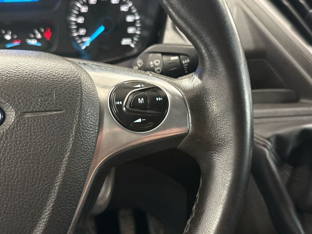 Ford Transit Custom 2017 Musta