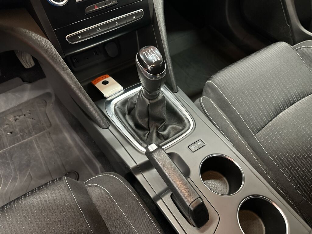 Renault Megane 2016 Harmaa