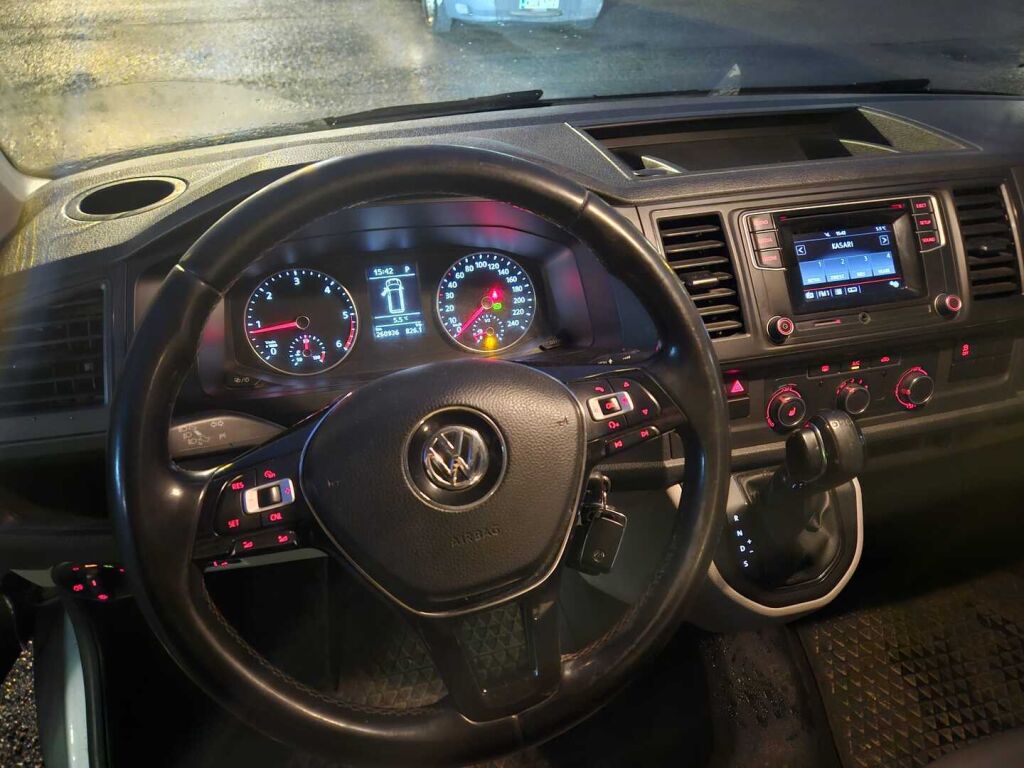 Volkswagen Transporter 2017 Hopea