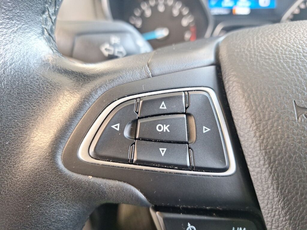 Ford Focus 2017 Valkoinen