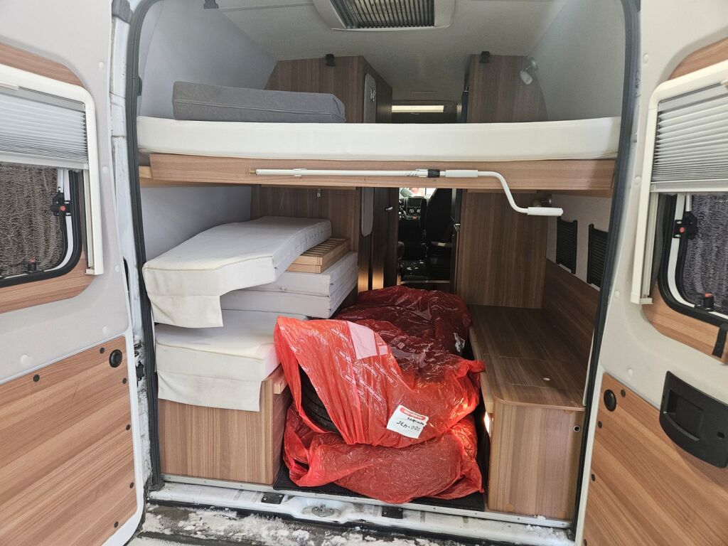 Weinsberg CaraBus 2018 Valkoinen