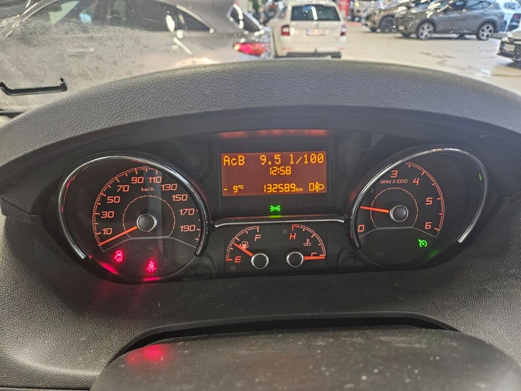 Weinsberg CaraBus 2018 Valkoinen