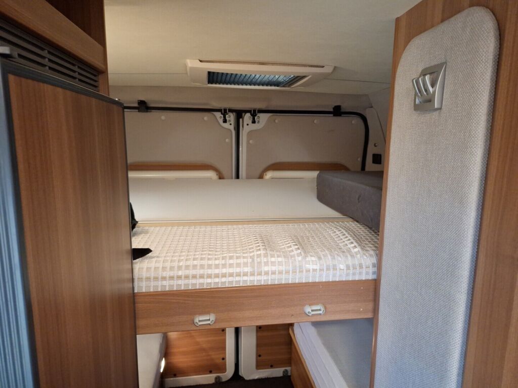 Weinsberg CaraBus 2018 Valkoinen