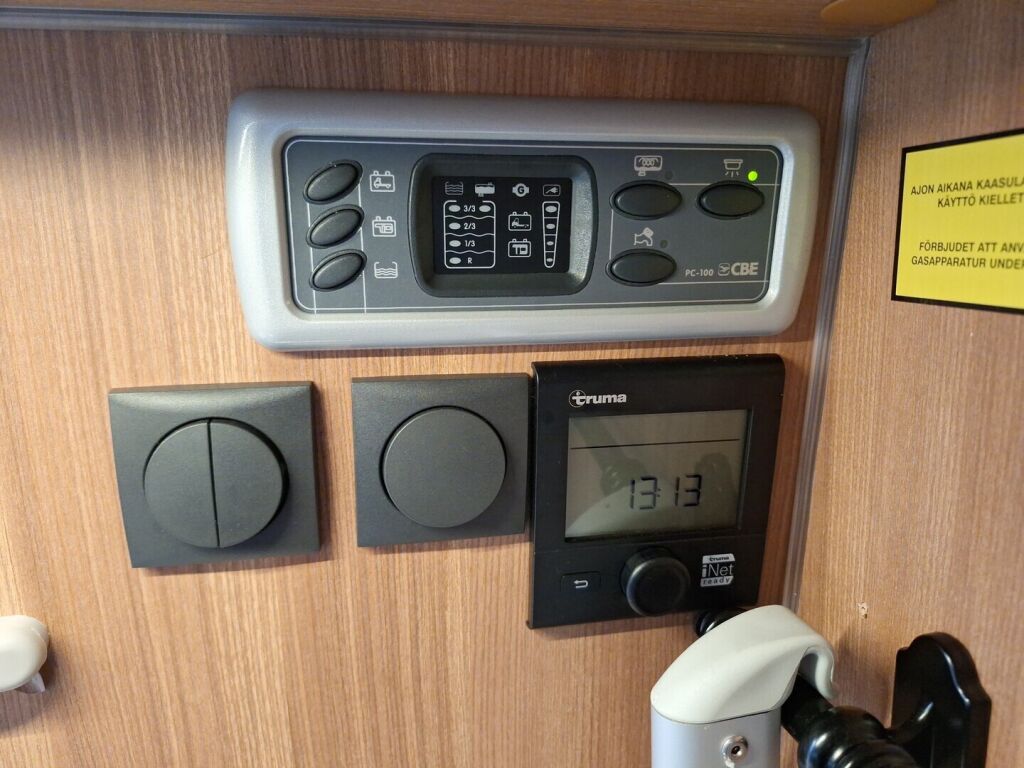 Weinsberg CaraBus 2018 Valkoinen