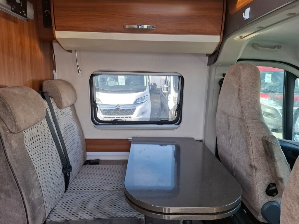 Hobby Vantana K60 2018 Valkoinen