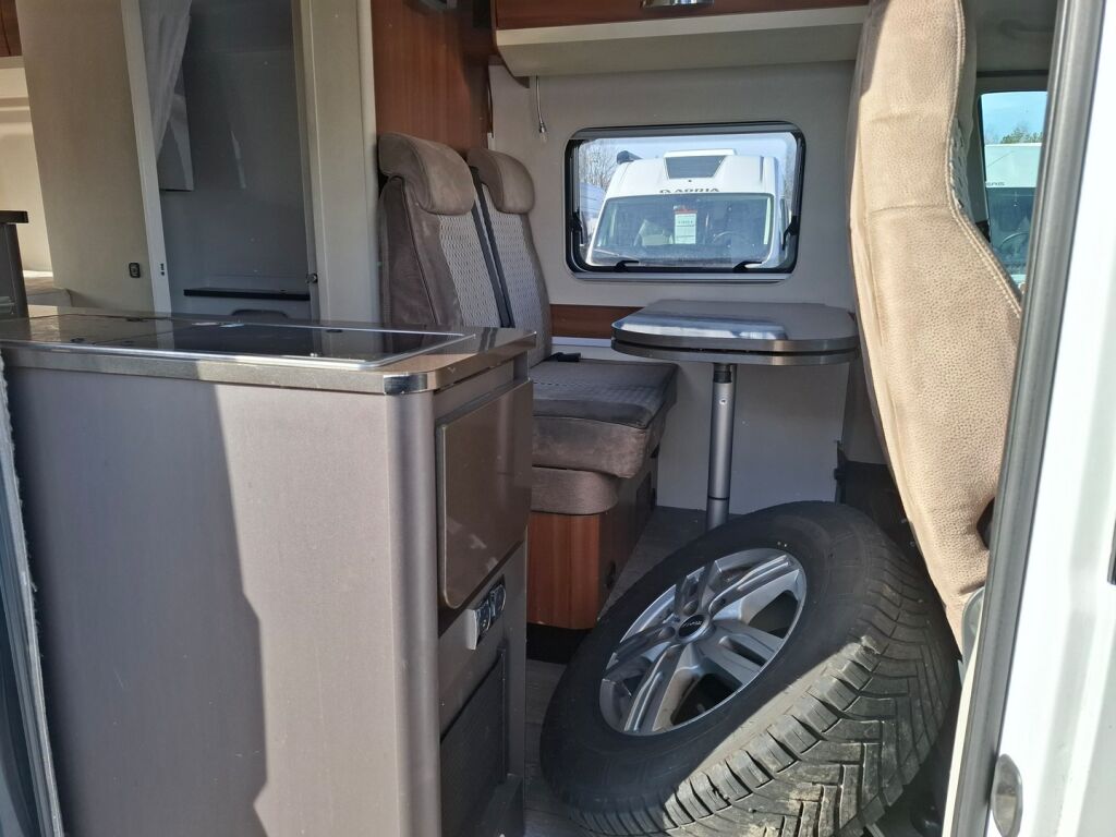 Hobby Vantana K60 2018 Valkoinen