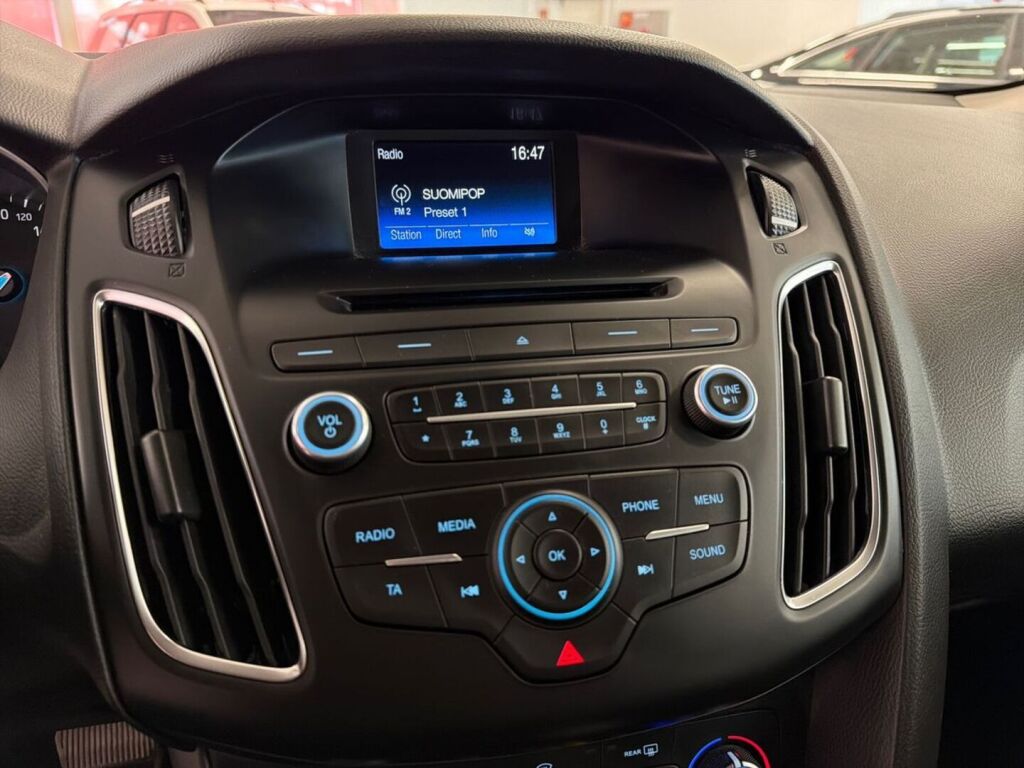 Ford Focus 2017 Musta
