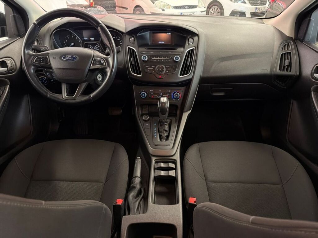 Ford Focus 2017 Musta