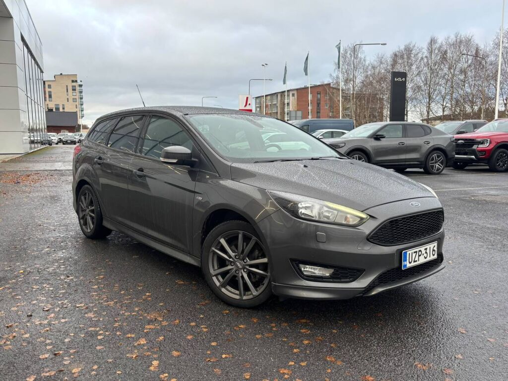 Ford Focus 2017 Harmaa