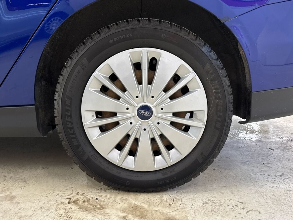 Ford Focus 2017 Sininen