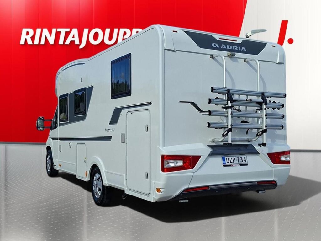 Adria Matrix Plus 670 SC 2017 Valkoinen