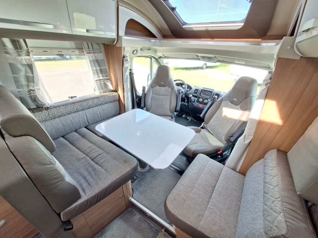 Adria Matrix Plus 670 SC 2017 Valkoinen