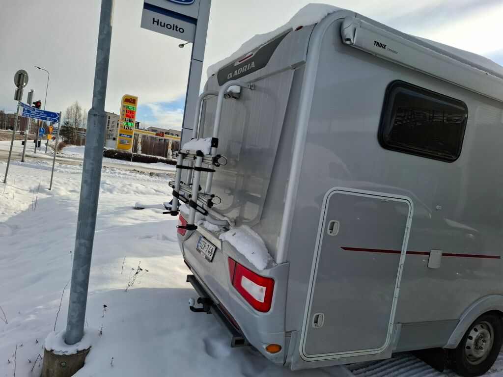 Adria Matrix 670 SL Platinum 2017 Valkoinen