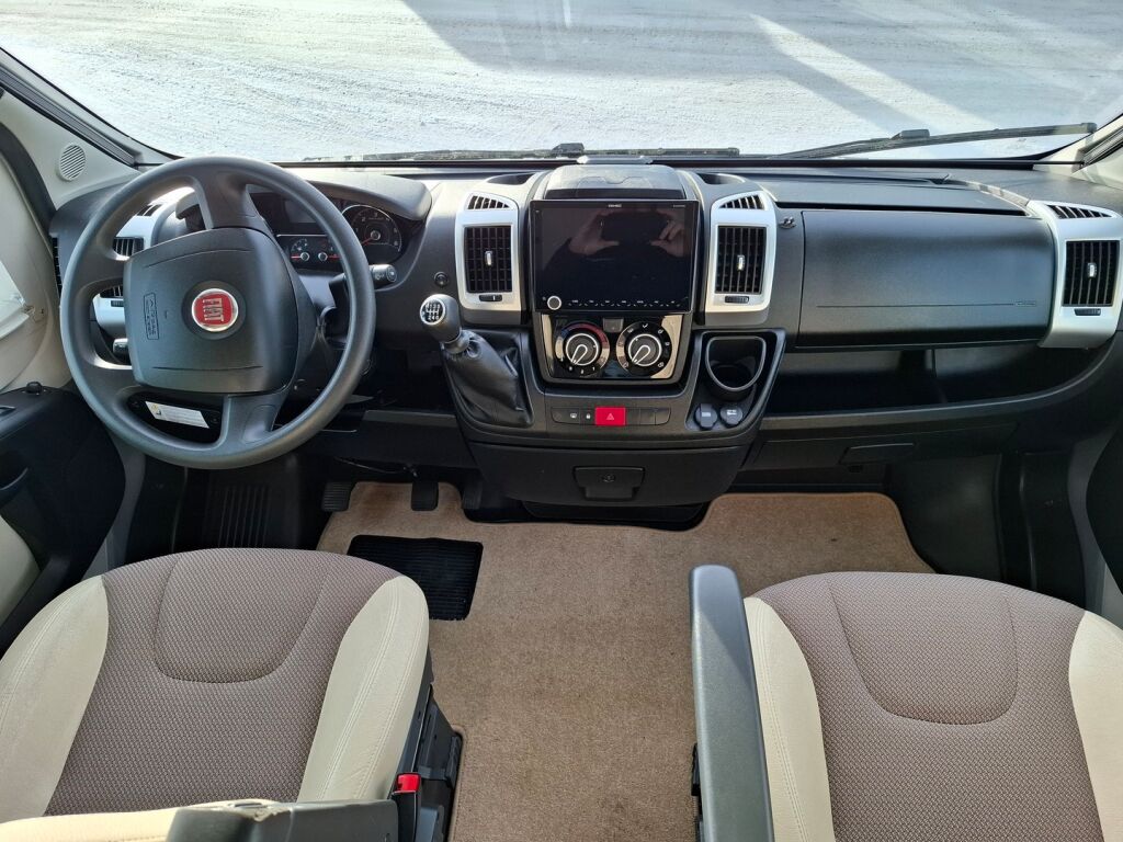 Adria Matrix 670 SL Platinum 2017 Valkoinen