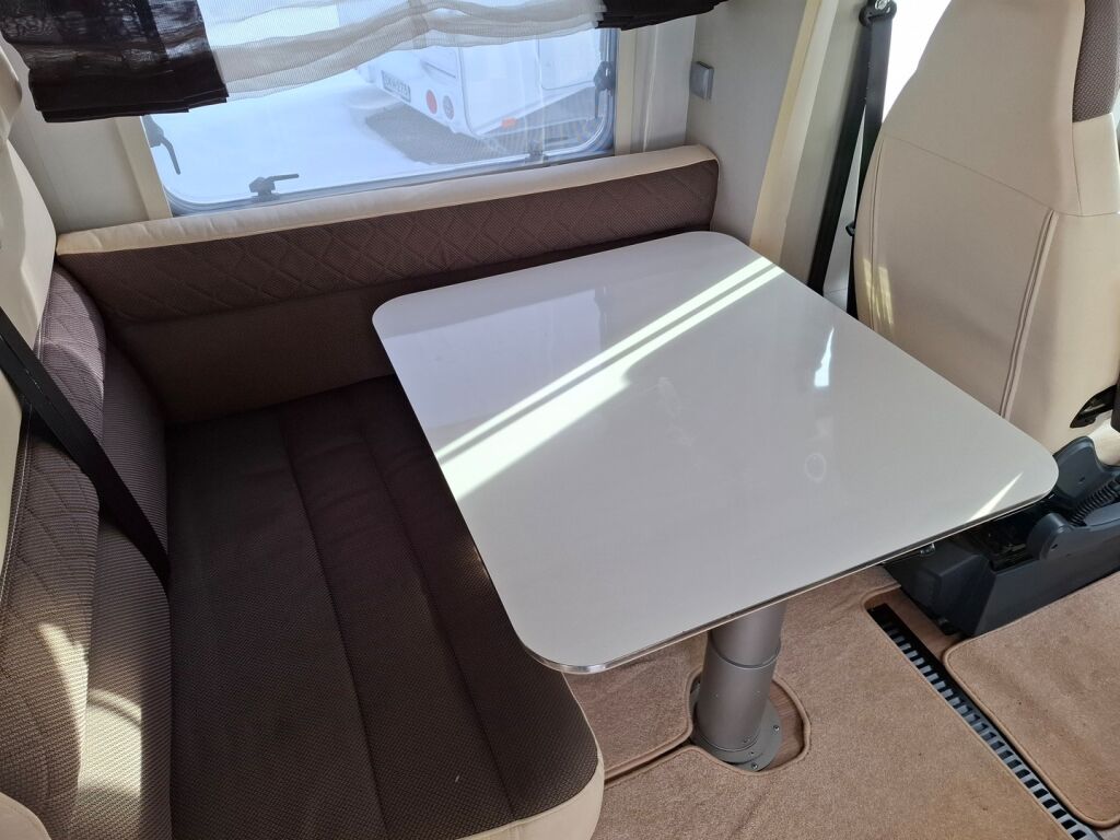 Adria Matrix 670 SL Platinum 2017 Valkoinen