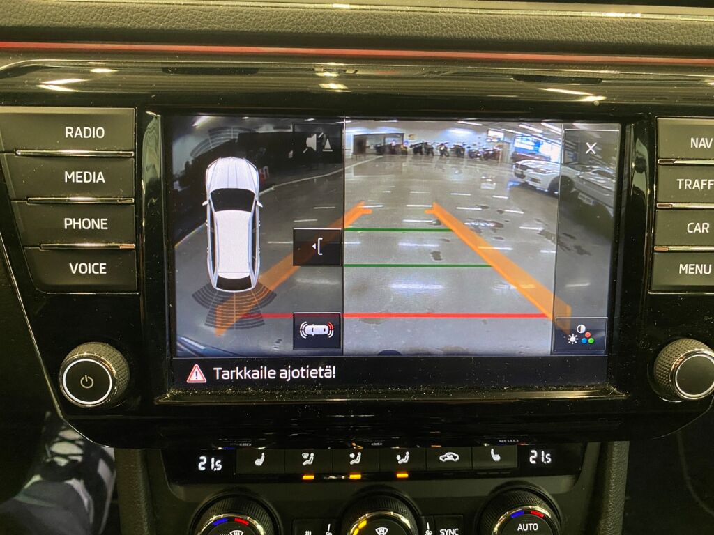 Skoda Superb 2017 Harmaa