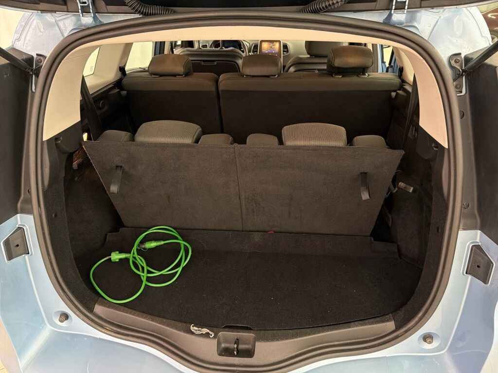 Renault Grand Scenic 2017 Sininen