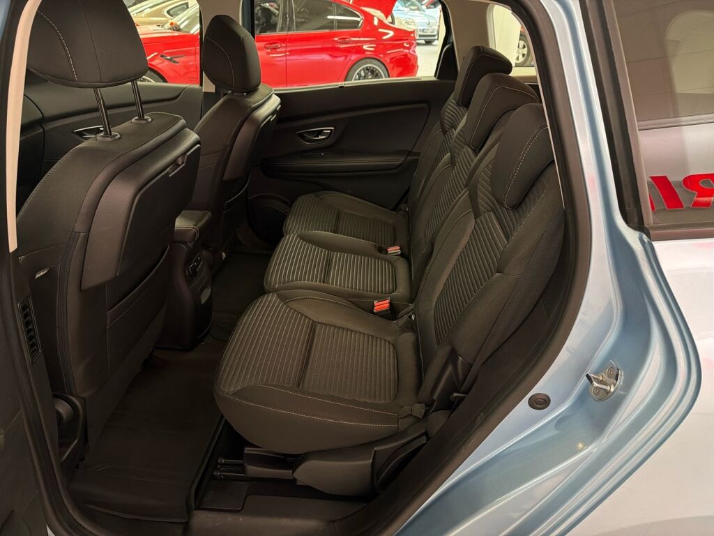 Renault Grand Scenic 2017 Sininen