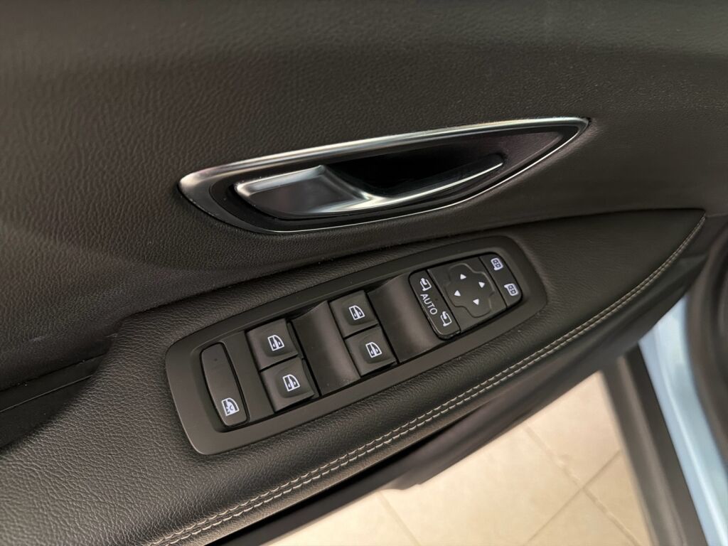 Renault Grand Scenic 2017 Sininen