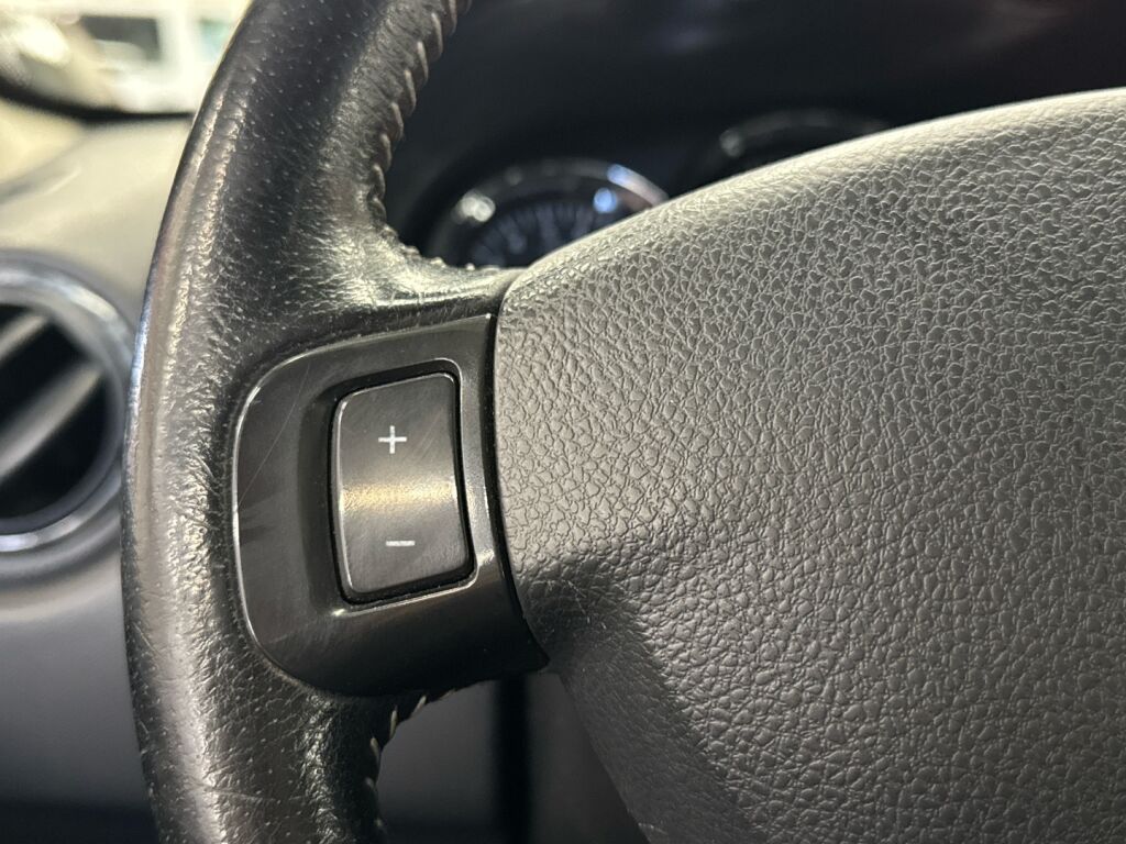 Dacia Duster 2017 Harmaa