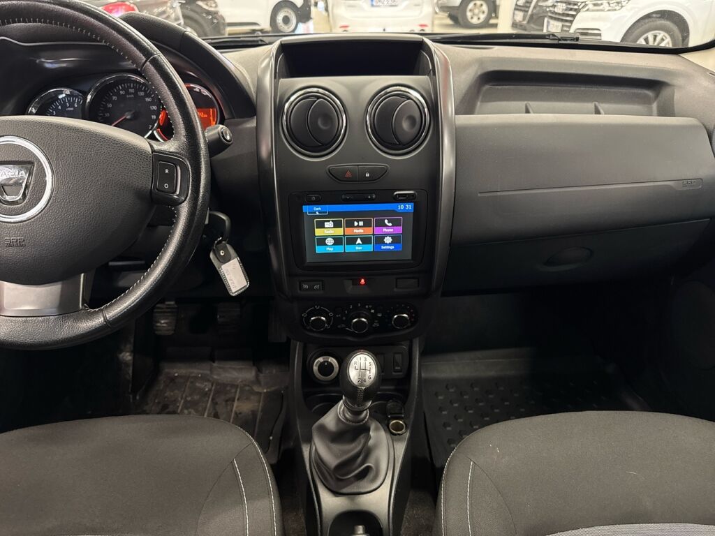 Dacia Duster 2017 Harmaa