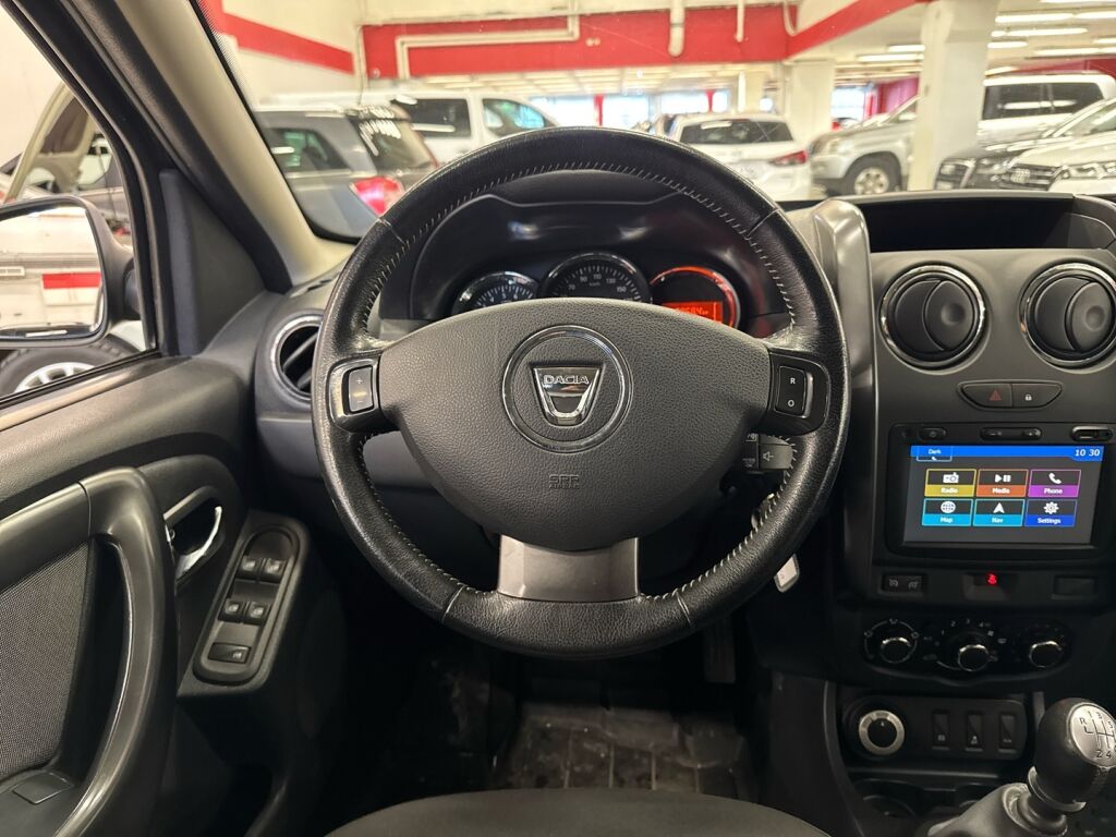 Dacia Duster 2017 Harmaa