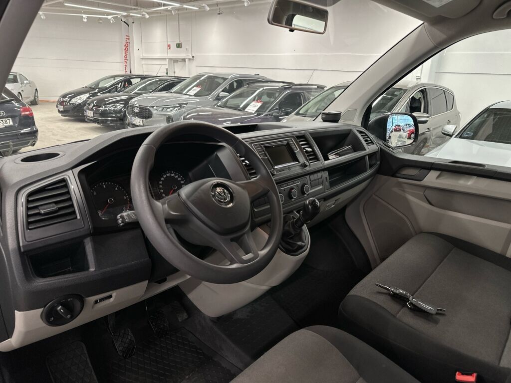 Volkswagen Transporter 2017 Harmaa