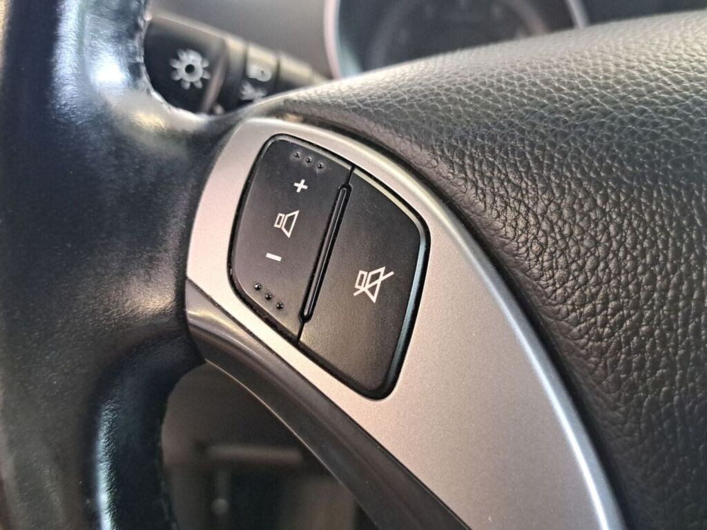 Hyundai i30 Wagon 2017 Valkoinen