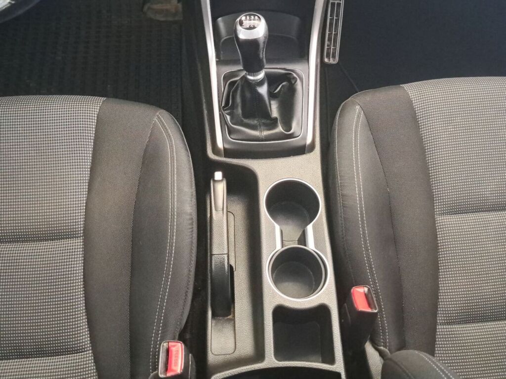 Hyundai i30 Wagon 2017 Valkoinen