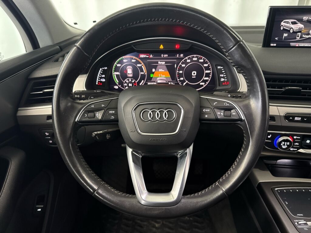 Audi Q7 2017 Valkoinen