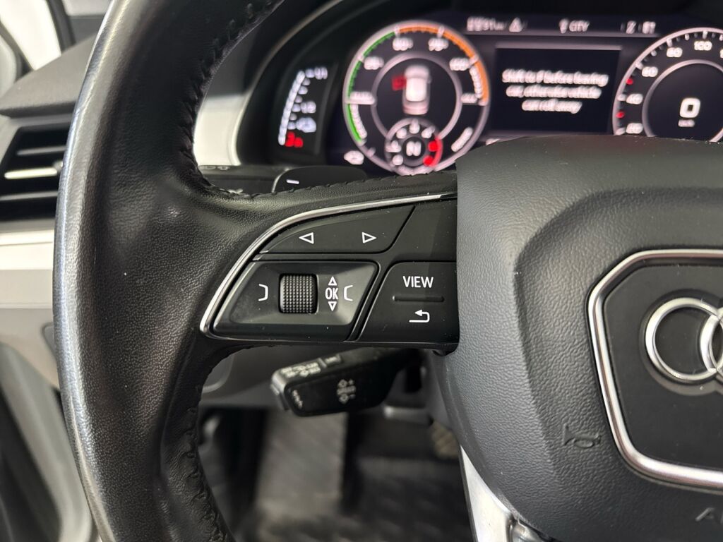 Audi Q7 2017 Valkoinen