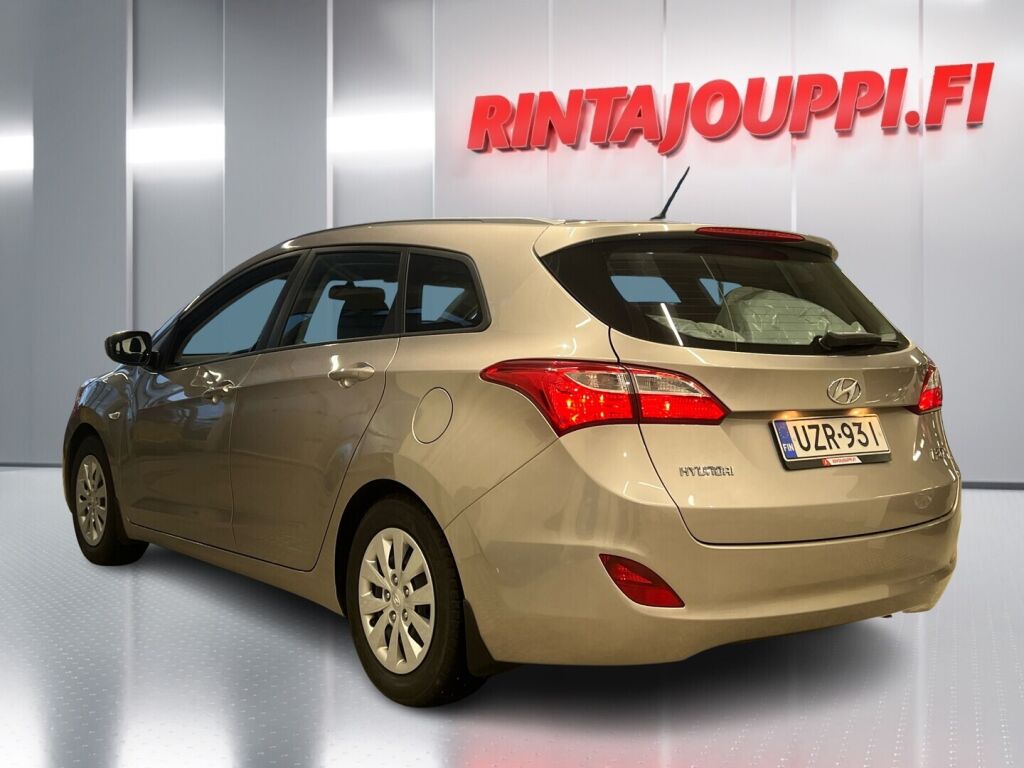 Hyundai i30 Wagon 2017 Ruskea (beige)