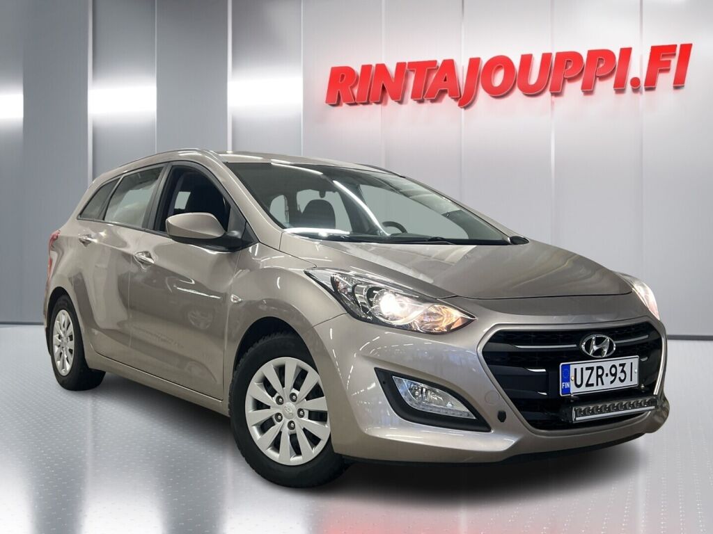 Hyundai i30 Wagon 2017 Ruskea (beige)