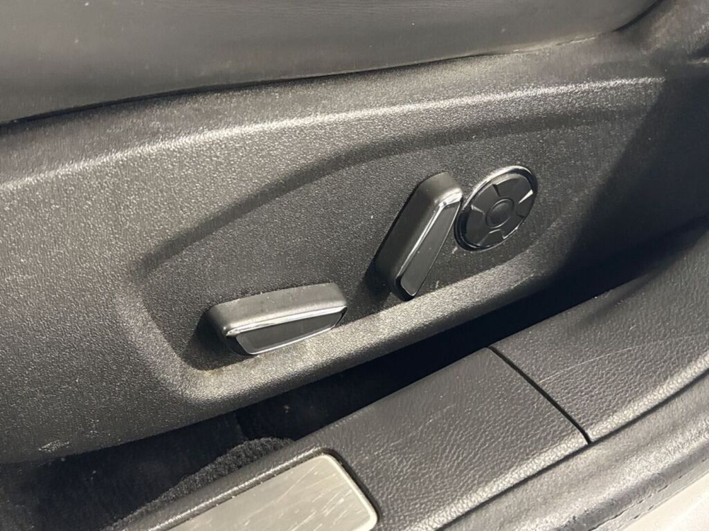 Ford Mondeo Vignale 2017 Metallinhohto Valkoinen