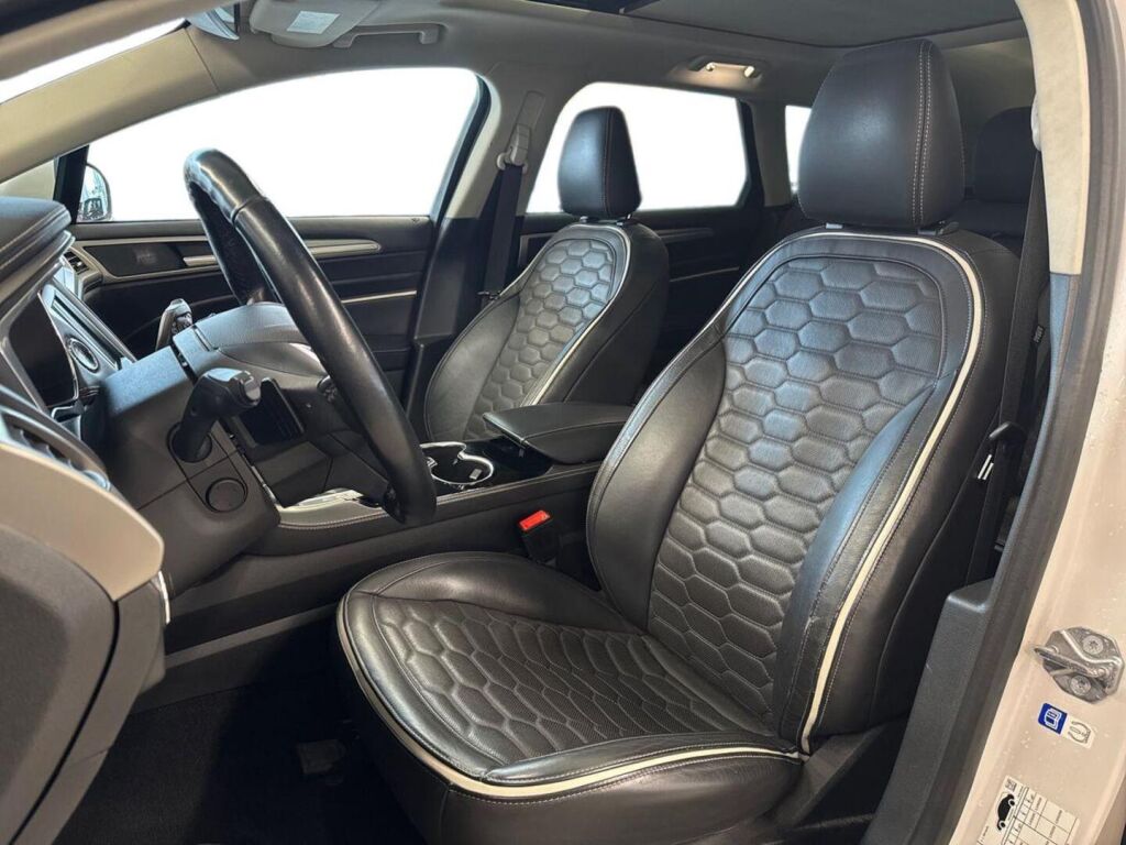 Ford Mondeo Vignale 2017 Metallinhohto Valkoinen