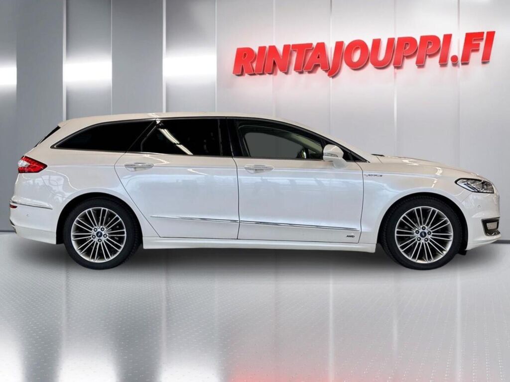 Ford Mondeo Vignale 2017 Metallinhohto Valkoinen