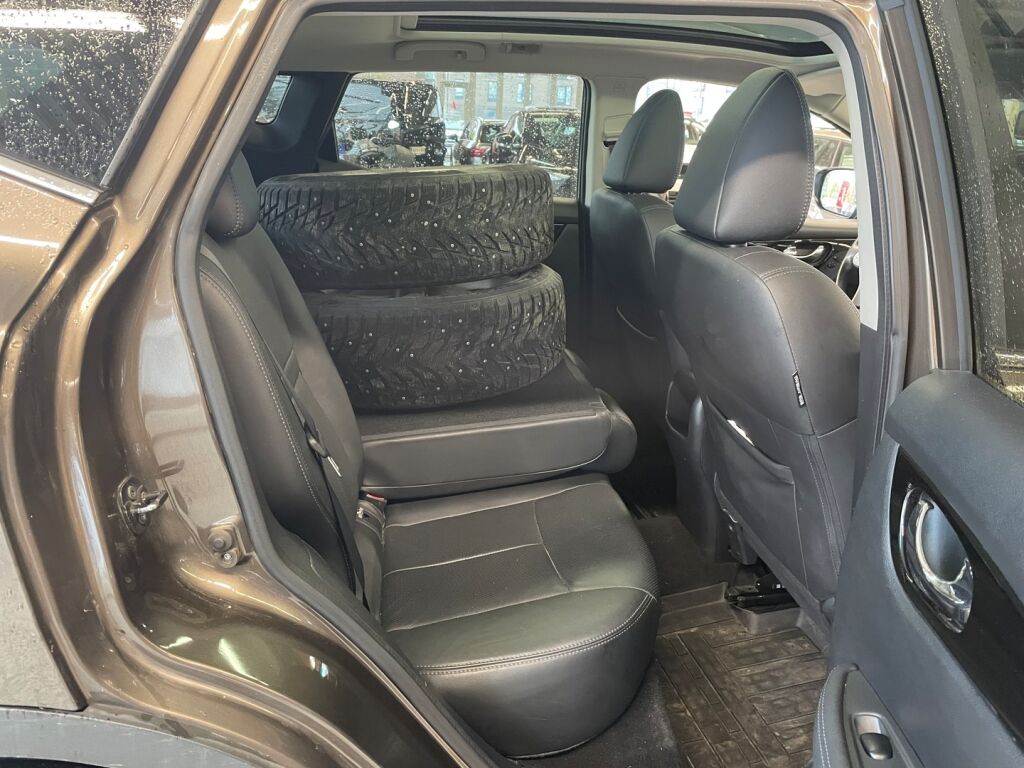 Nissan Qashqai 2017 Ruskea (beige)