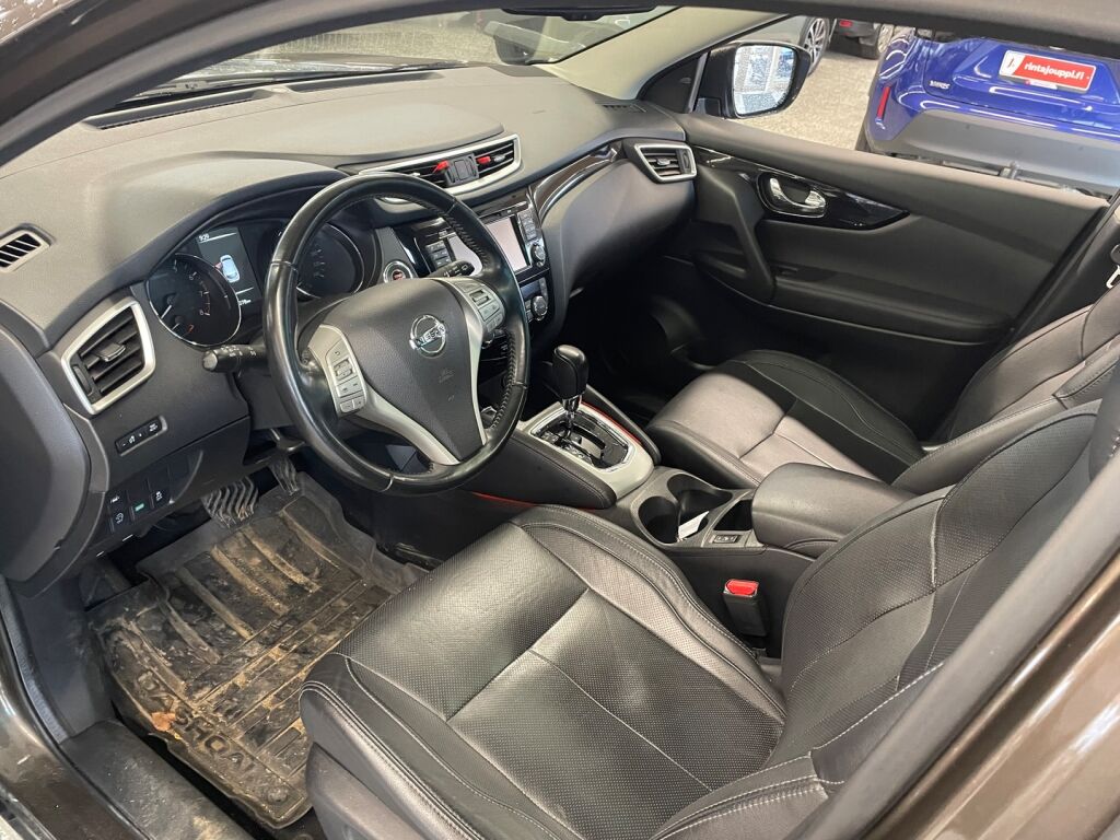 Nissan Qashqai 2017 Ruskea (beige)