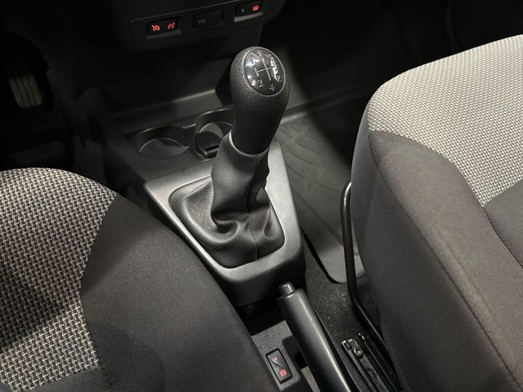 Dacia Dokker Van 2018 Valkoinen